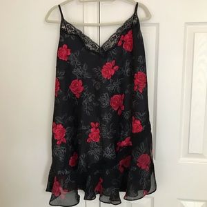 Secret Treasures Nightgown Size 16/18 Women